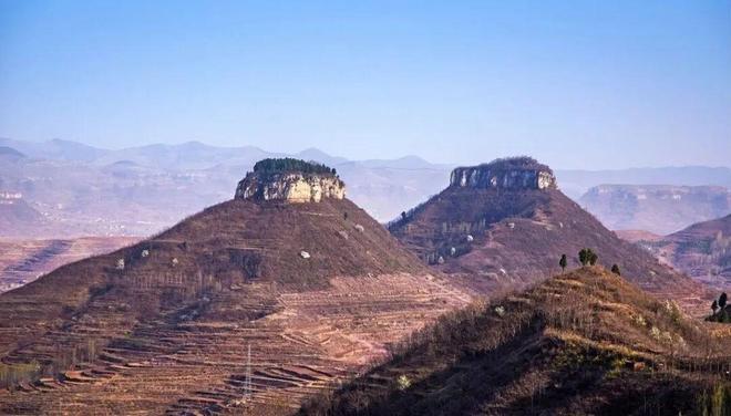 高考地理:揭秘差异化侵蚀,掌握地貌形成的关键机制