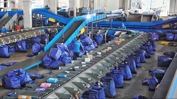 疫情下青浦区快递物流行业筑牢防疫屏障，落实多项防控举措