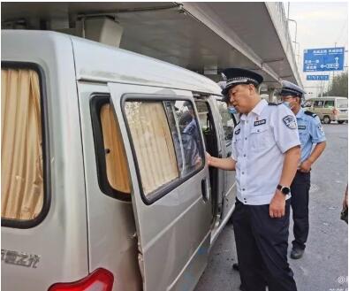 西安交警开展专项整治，重点路段重点违法严查，事故明显下降