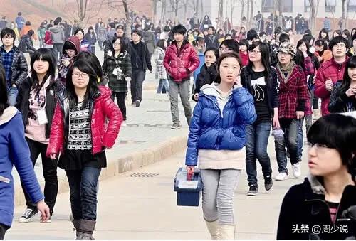 艺考不易!美术生备考心酸路,统考校考压力大花费高